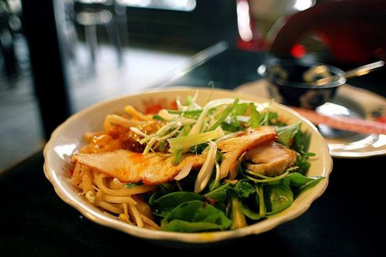 Du Lịch Gốm Xưa Khách sạn Hội An